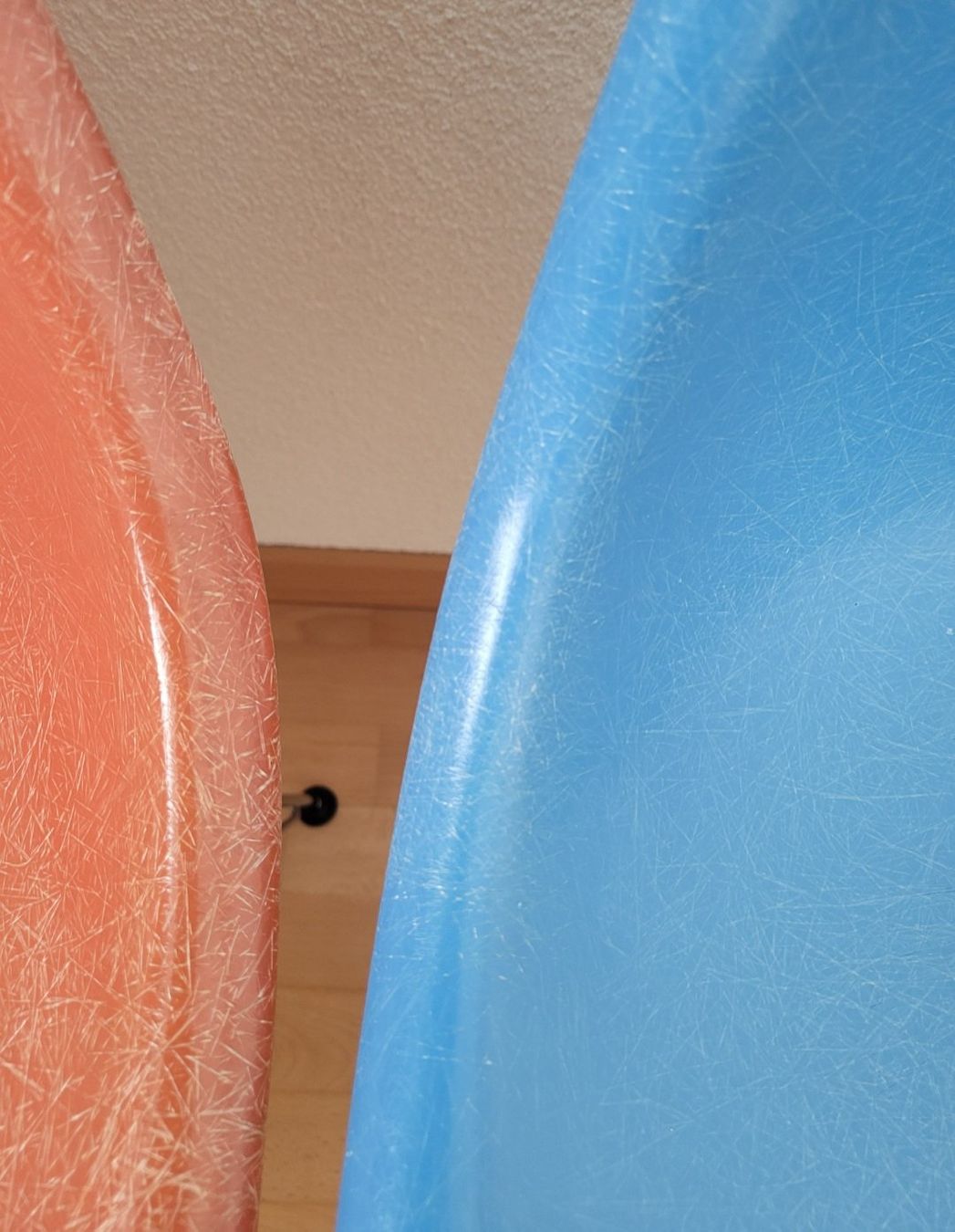 Herman Miller Sedie: 4 Eames Fiberglas Stühle Vitra, Herman Miller, Eiffel Base – Usato da Uttwil venduto da designwerk5 3