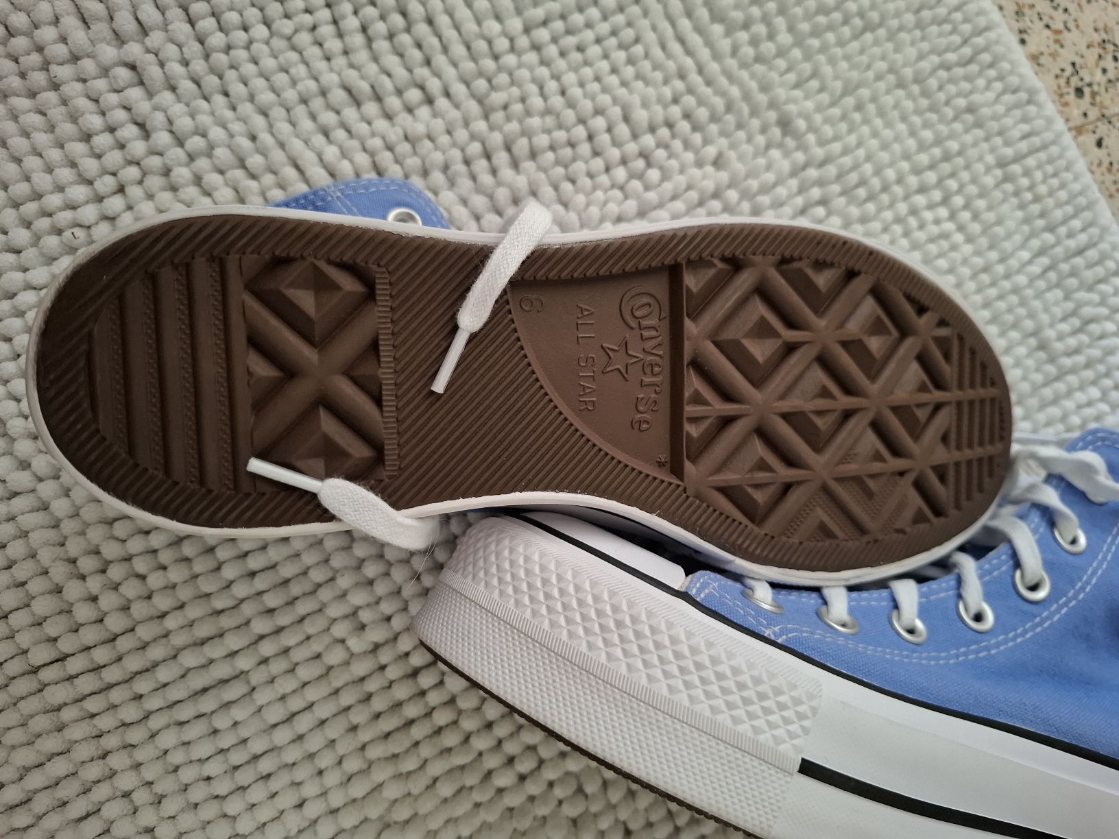Converse Scarpe da donna: Converse Chuck Taylor, plateforme, T.39 neuve – Nuovo (secondo la descrizione) da Le Locle venduto da sAm_2112 2