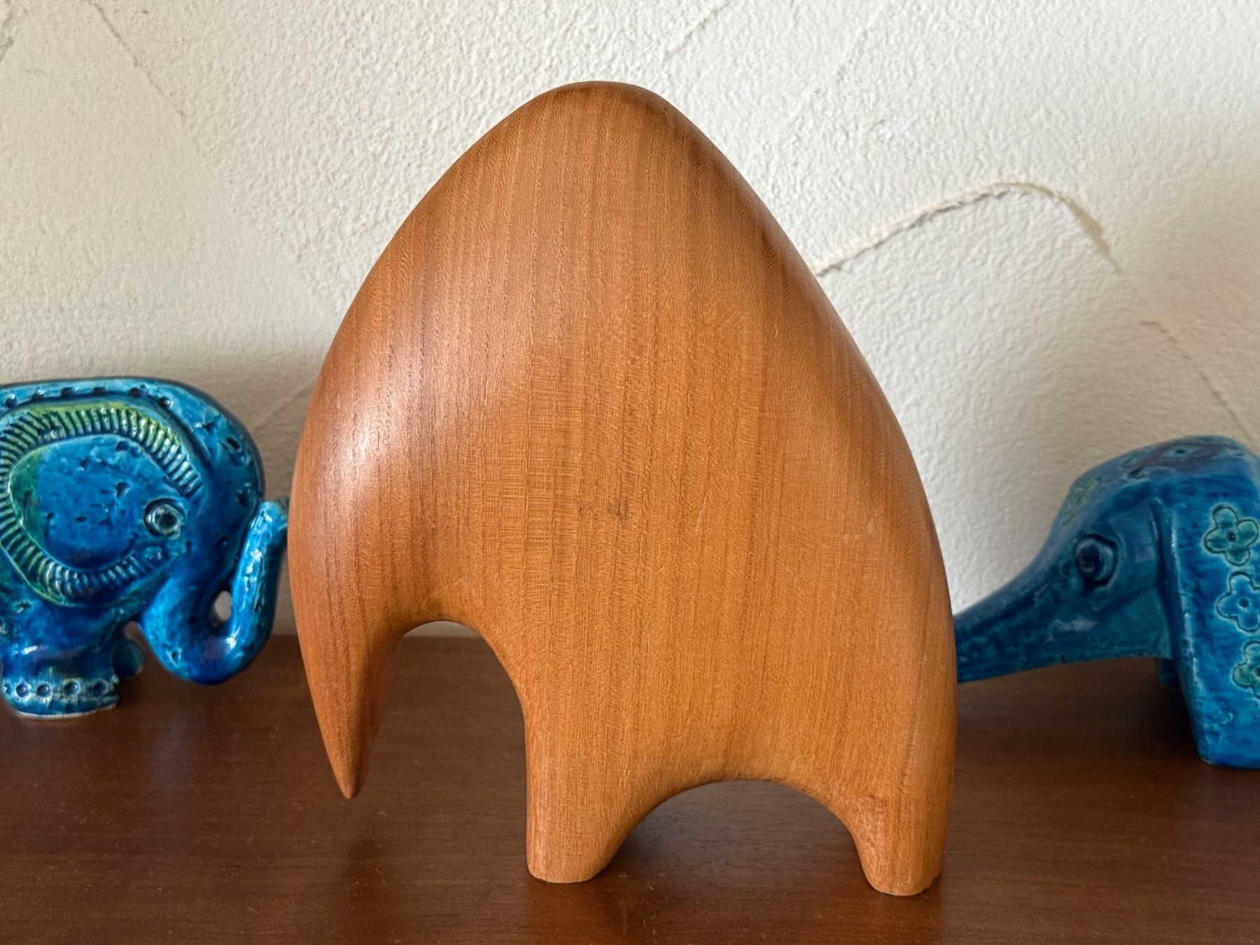 Figuren: Vintage MCM stilisierter Holzelefant – Gebraucht aus Rorbas von tun_m7fz