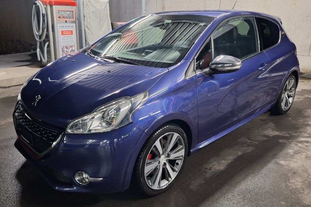 Stilvolle Peugeot 208 Ps Bildernull