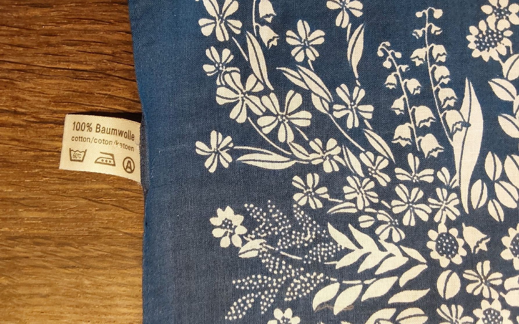 Foulards, Tücher & Schals: Baumwolltuch quadratisch blau – Neu (gemäss Beschreibung) aus Köniz von scopello12 2