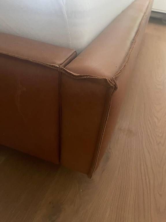 Livique Lits: Lederbett – D'occasion à Triesen par Chevalley 2
