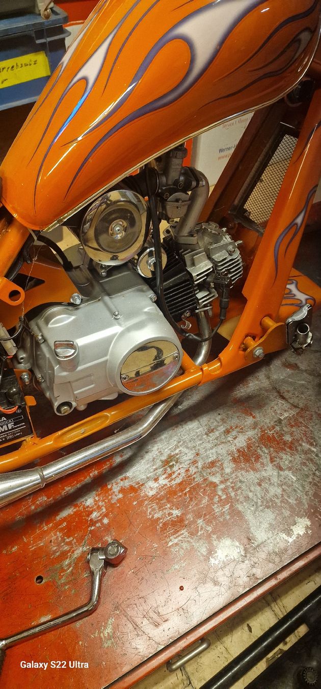 Mini Bikes: Mini Chopper Orange mit Flammen Optik – Defekt aus Niederlenz von Gidd 4