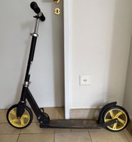 Tretroller, schwarz-gelb, gebraucht