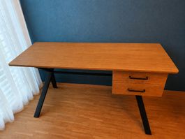 Moderner Schreibtisch Holz/Metall - Top Zustand!