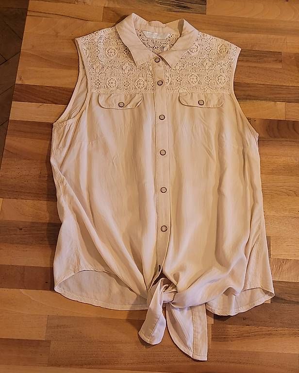 Camicette: Top Bluse Rosa Sommer Spitze – Usato da Bern venduto da jud_7ct5