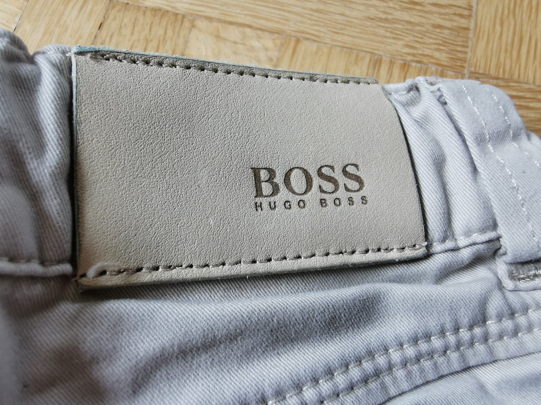 Hugo Boss Pantaloni: Jeans Hugo Boss Gr. 80 – Usato da Stäfa venduto da flamingo_17 6