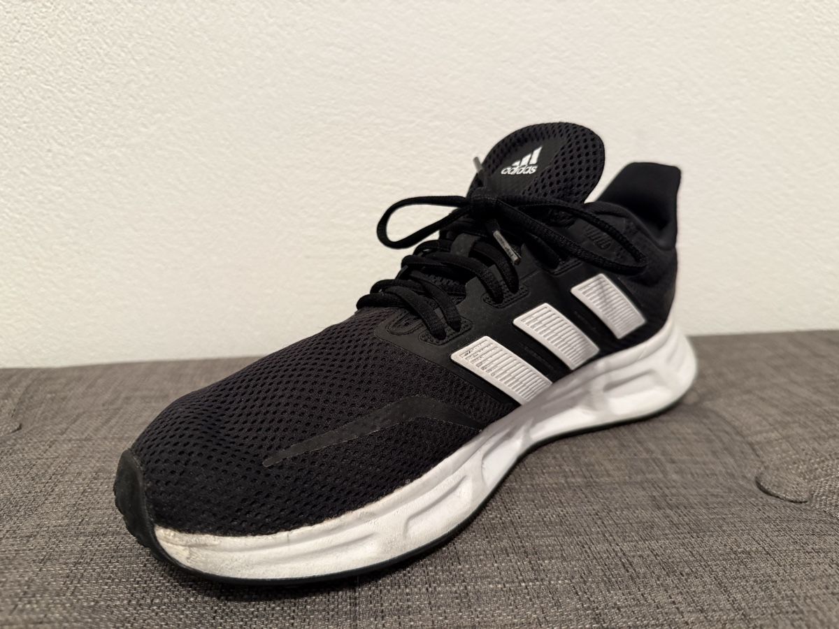 Adidas Scarpe da uomo: Adidas Turnschuhe  – Usato da Chur venduto da Tsambiko 2
