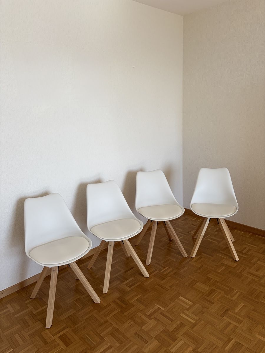 Jysk Chaises: Chaises (4x) | Blanc & Bois – D'occasion à Lausanne par mal_knc5 1