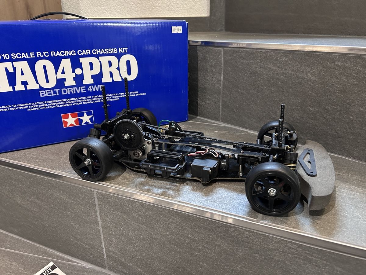 Tamiya RC Kits de montage: Tamiya TA-04 Pro roller bausatz – D'occasion à Kestenholz par ask_9wxb 3