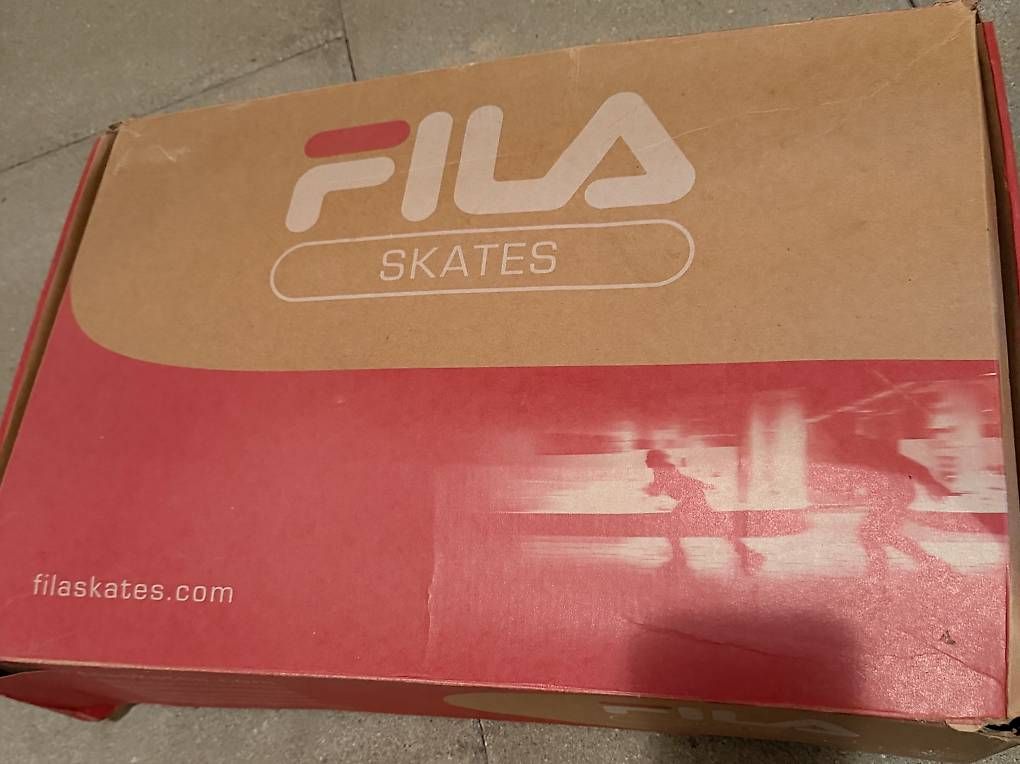 Fila Pattini in linea & Pattini a rotelle: Inline Skates FILA inkl Protektoren – Usato da Goldach venduto da tab_njk8 3