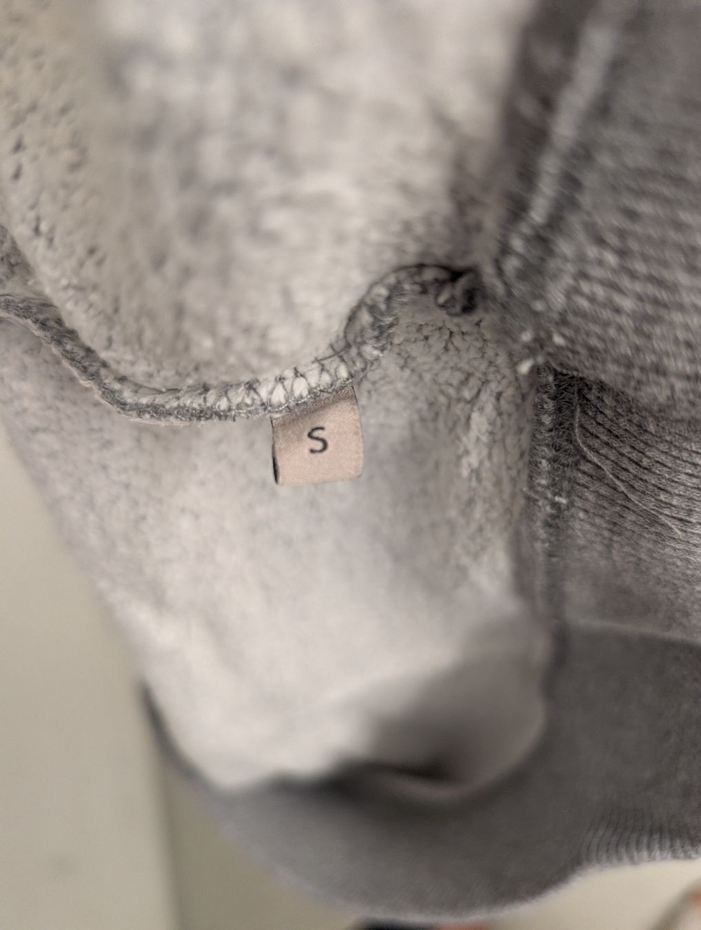 Napapijri Pullover & Sweatshirts: Napapijri Pullover grau Grösse S – Gebraucht aus Luzern von simonf1 2