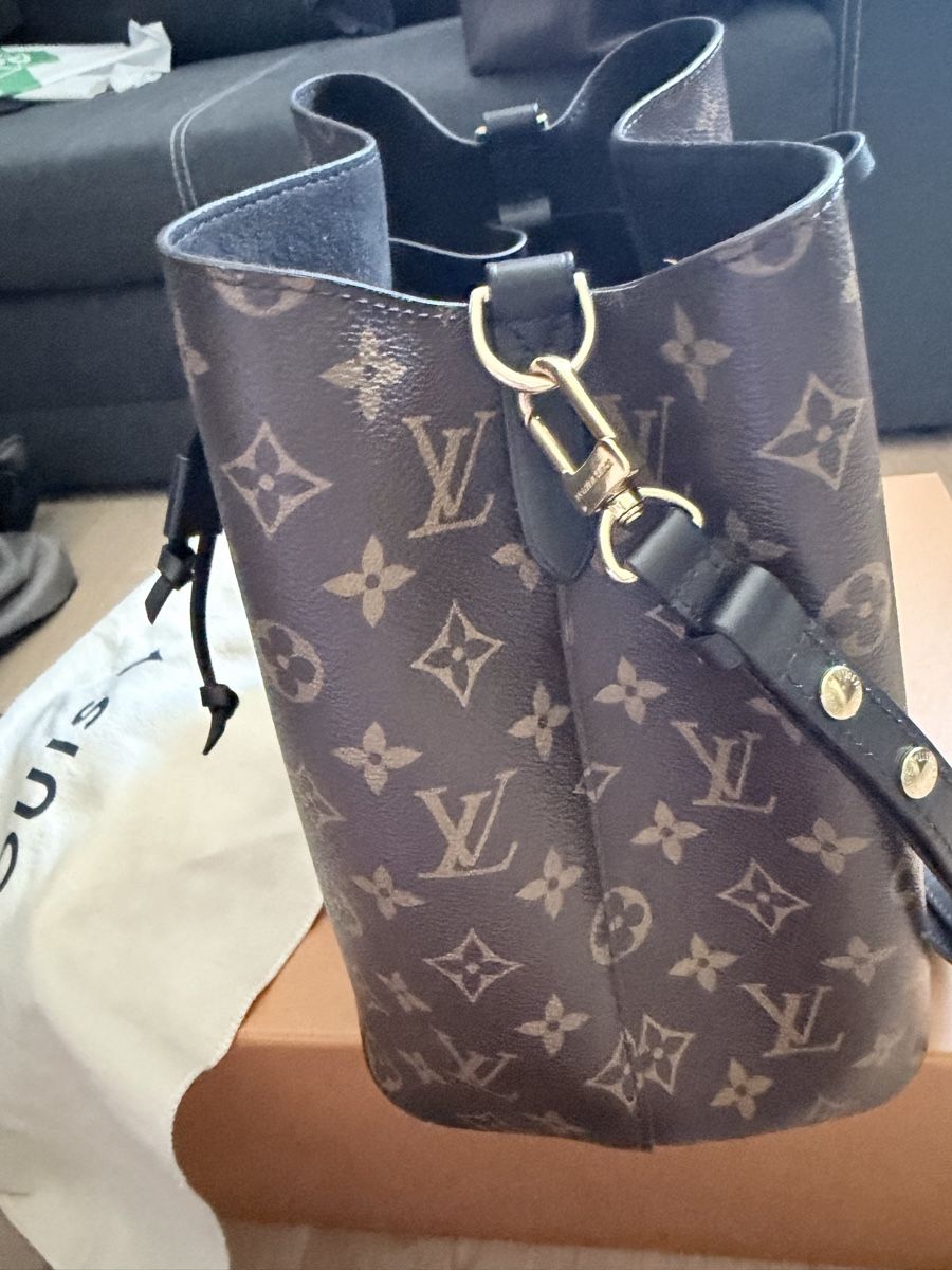 Sacs femmes: Louis Vuitton Tasche Monogram – D'occasion à Münchenstein par By.gabriela.v 1
