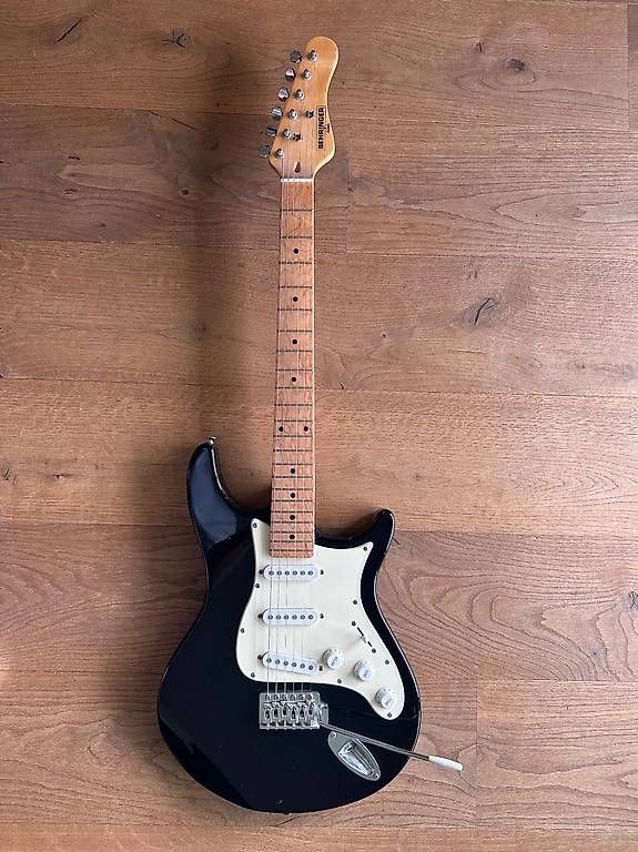 Strumenti musicali: Behringer Strat Style E-Gitarre – Usato da Hochfelden venduto da dmoon1