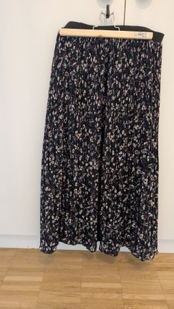Jupe plissée fleurie d'été, taille élastique, comme neuve