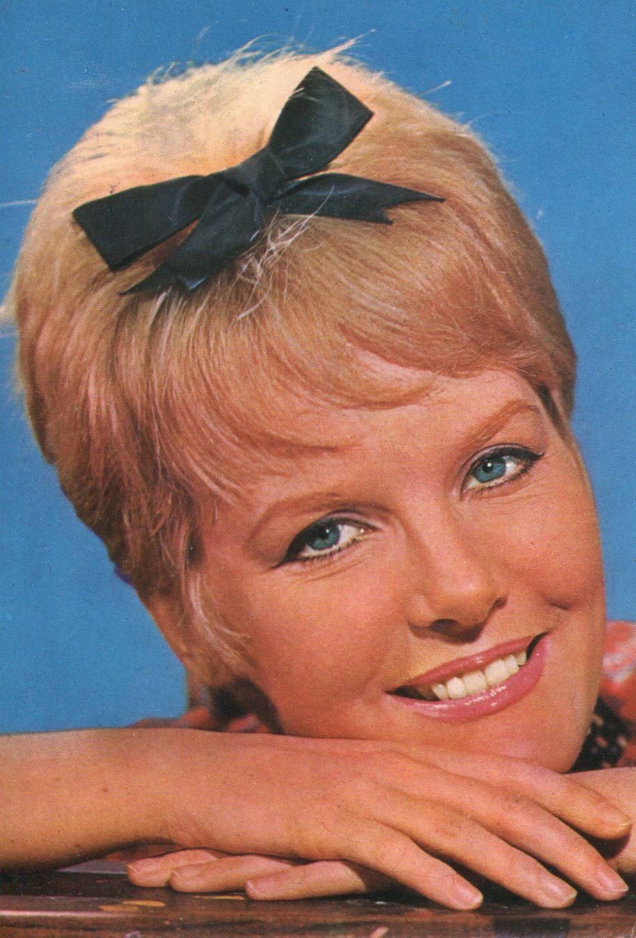Cartoline postali: Petula Clark – Usato da Les Avants venduto da Jaman7