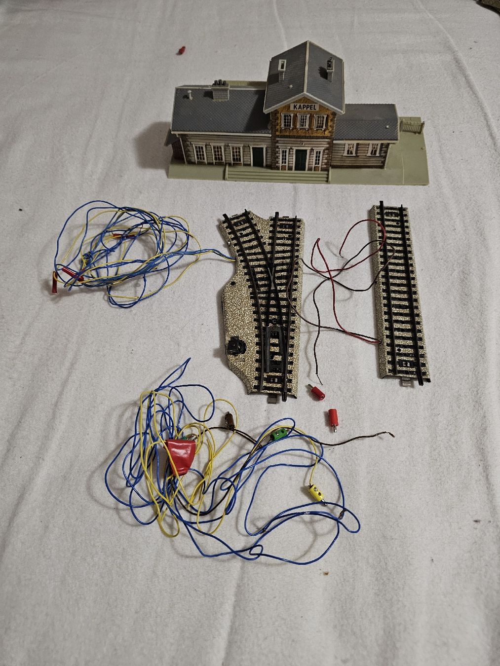 Märklin Modellini di ferrovie: Märklin Gleise und Bahnhof – Usato da Kesswil venduto da yanat 2