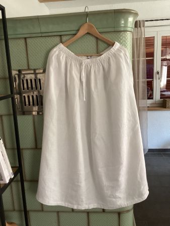 Aritzia Leinen Rock