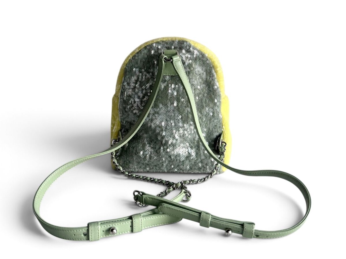 Chanel Taschen für Damen: CHANEL Sequin Tri-color Waterfall Backpack Tasche – Gebraucht aus Kriens von hannaandkiko 4