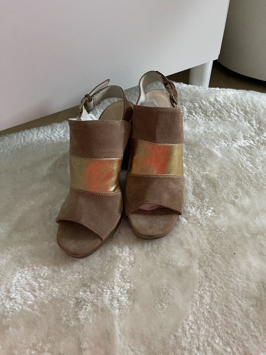 Avant Premiere Damenschuhe: Avant Premiere Slingback Sandale 37 – Neu (gemäss Beschreibung) aus Dietikon von Nieselchen 1