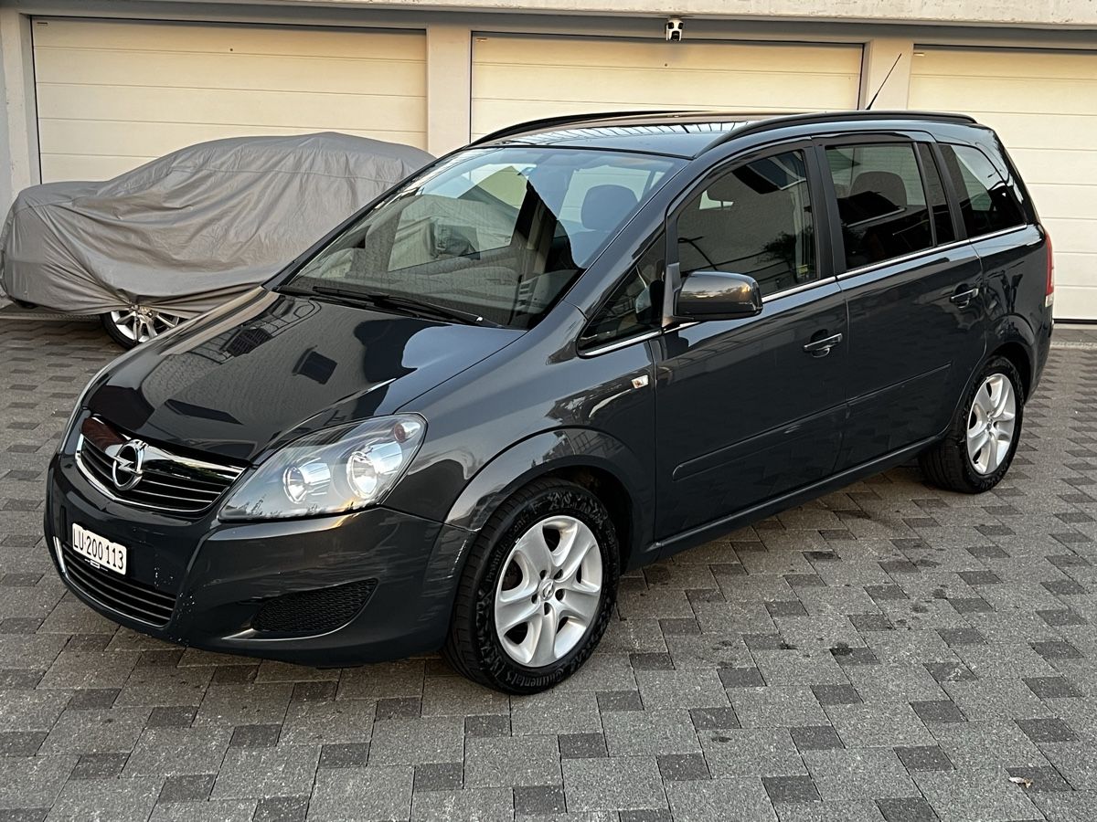 Opel Automobili: Opel Zafira 7-Plätzer – Usato da Sursee venduto da gas_8n5t 5