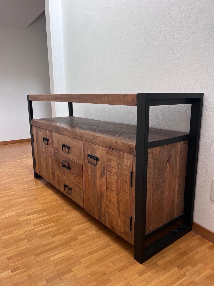 Cassettiere: Sideboard, kommode – Usato da Flawil venduto da Andrin.g97
