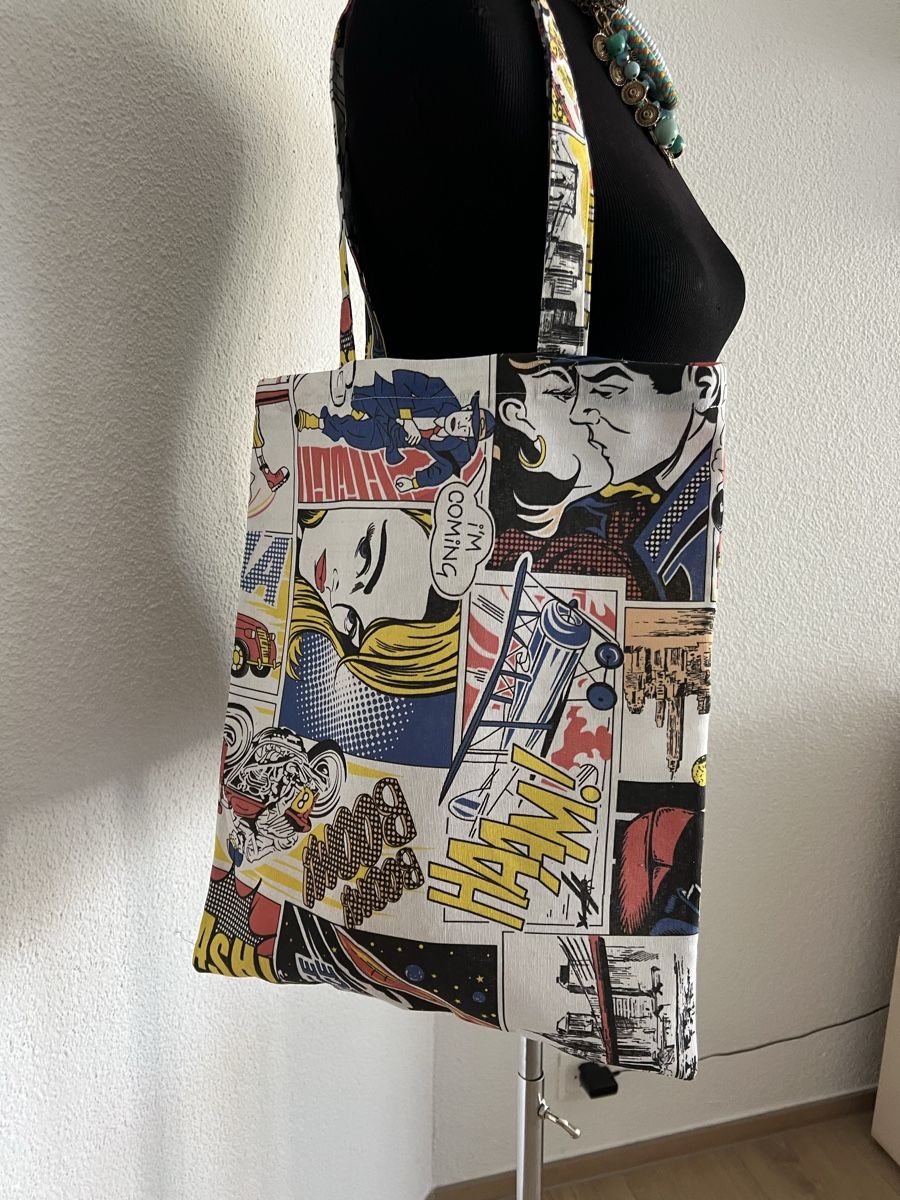 Borse: Cooler Comic Stoffbeutel Shopper Tasche Neu – Nuovo (secondo la descrizione) da Luzern venduto da suhamadlun