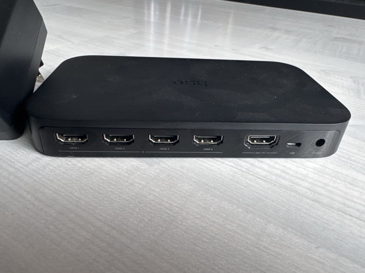 Philips Lettore multimediale & Streamer: Boîte HDMI Philips Hue Sync  – Usato da Pâquier-Montbarry venduto da ada_w658 3