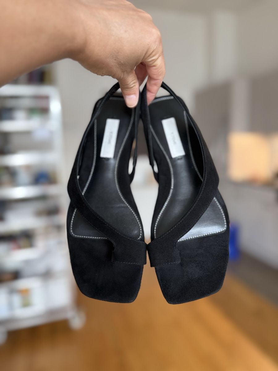 Totême Damenschuhe: TOTEME Slingback in Black Leather, EU37 – Neu (gemäss Beschreibung) aus Zürich von gracieteS 1