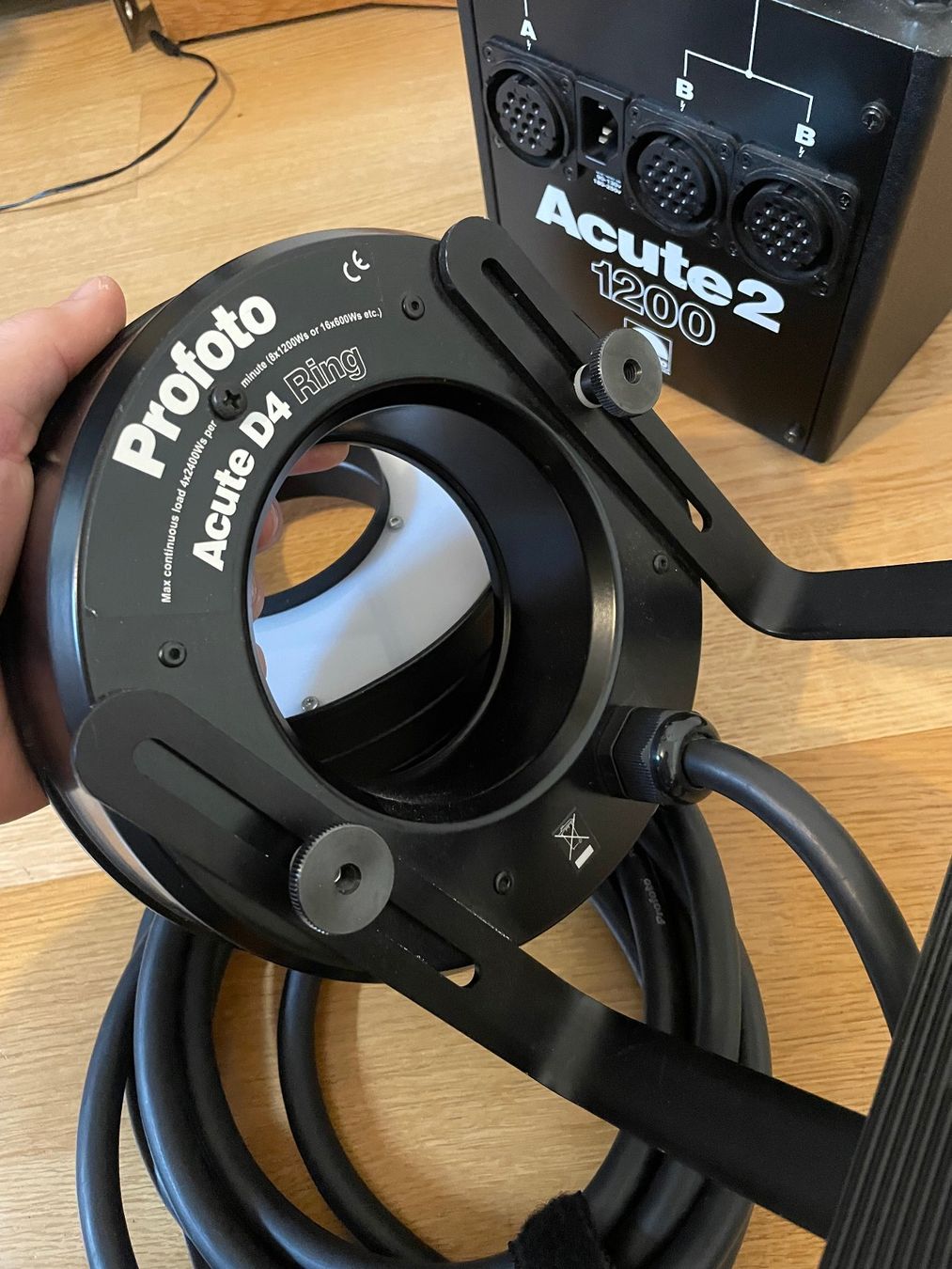 Profoto Flash: Profoto Acute/D4 Ring & Acute 1200 – Usato da Vevey venduto da c_lathion 2