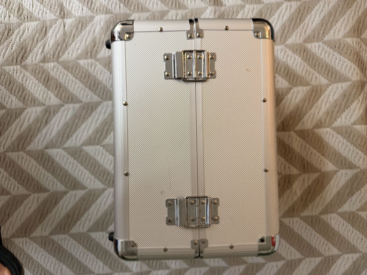 Valigie: Aluminium Beauty Case / Kosmetikkoffer – Usato da Küsnacht ZH venduto da rivanbass 4