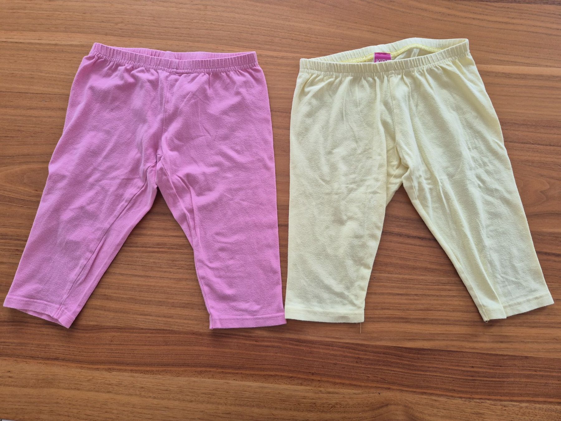 Calze & Collant: Halblange Leggins Gr. 128 – Usato da Lengnau AG venduto da Mefari