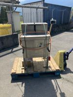 Machine à ficeler de boucherie