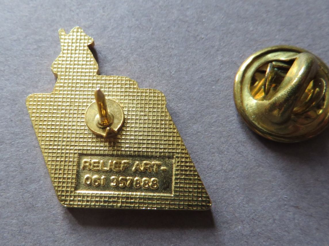 Placchette & Badge: PIN, BICO MATRATZEN SCHAF SCHÄFER – Usato da Neuhausen venduto da luckimucki 1