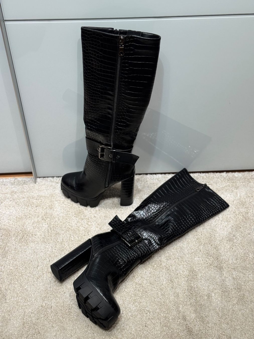 Scarpe da donna: Kniehohe High Heel Stiefel, Gr. 39 – Usato da Oberdiessbach venduto da j_schafi 4