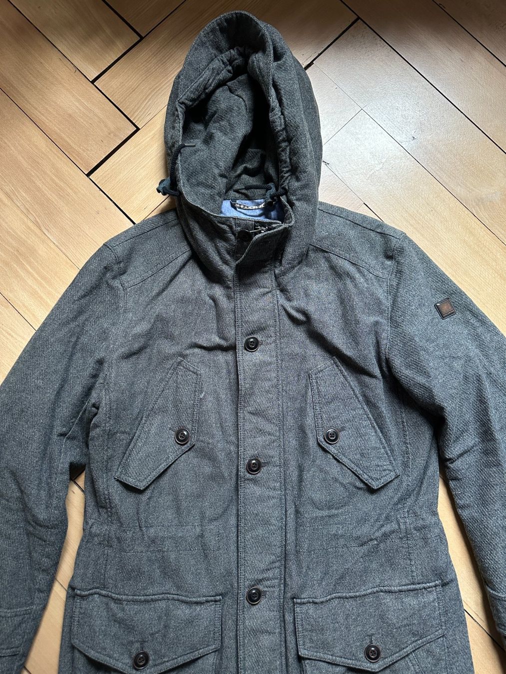 Hugo Boss Giacche: HUGO BOSS - Jacke dunkelgrau 48/M – Usato da Zürich venduto da Diazaio 1