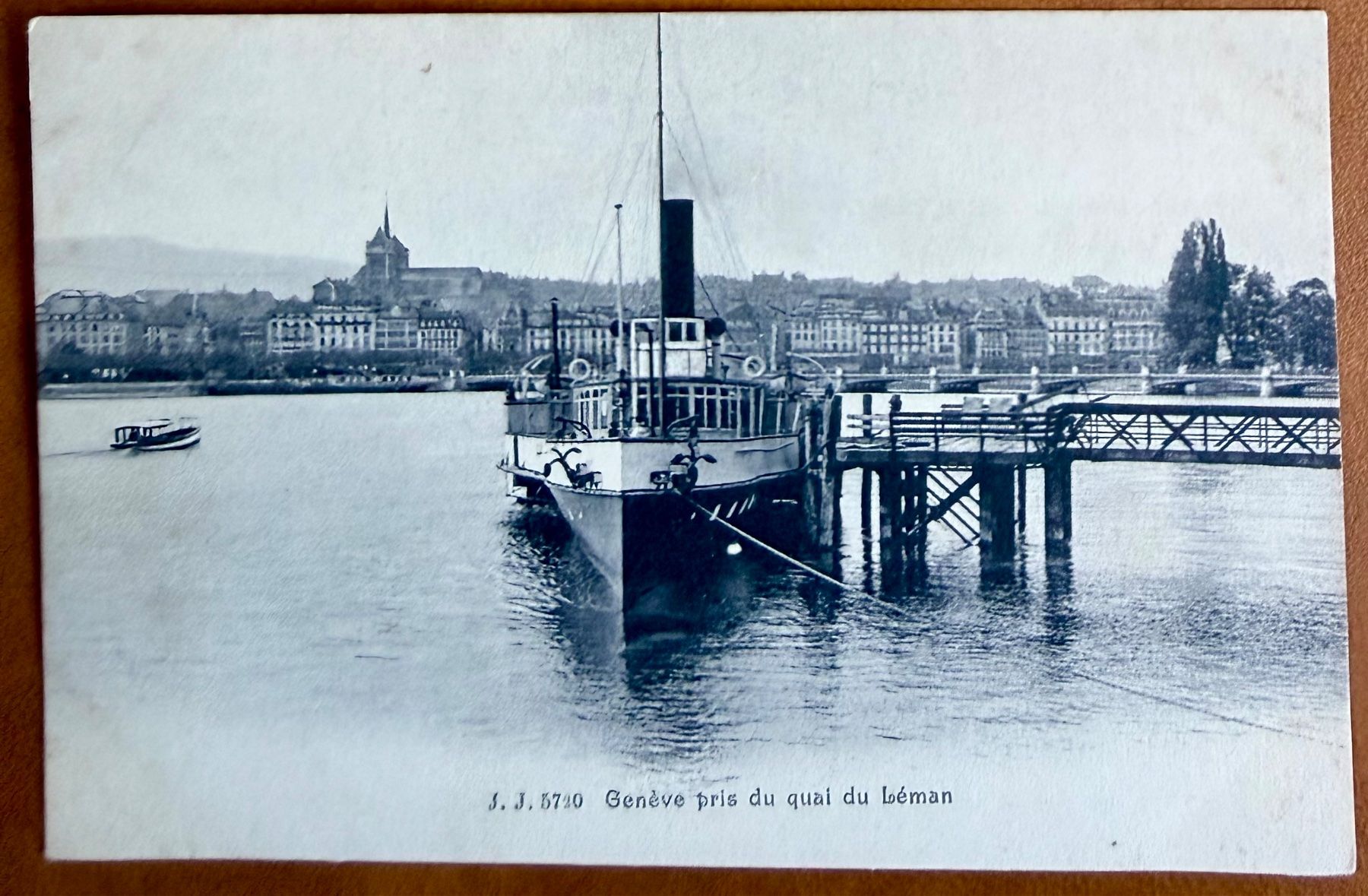 Ansichtskarten: Genève - Bateau vapeur au débarcadère – Gebraucht aus Lutry von Ediego