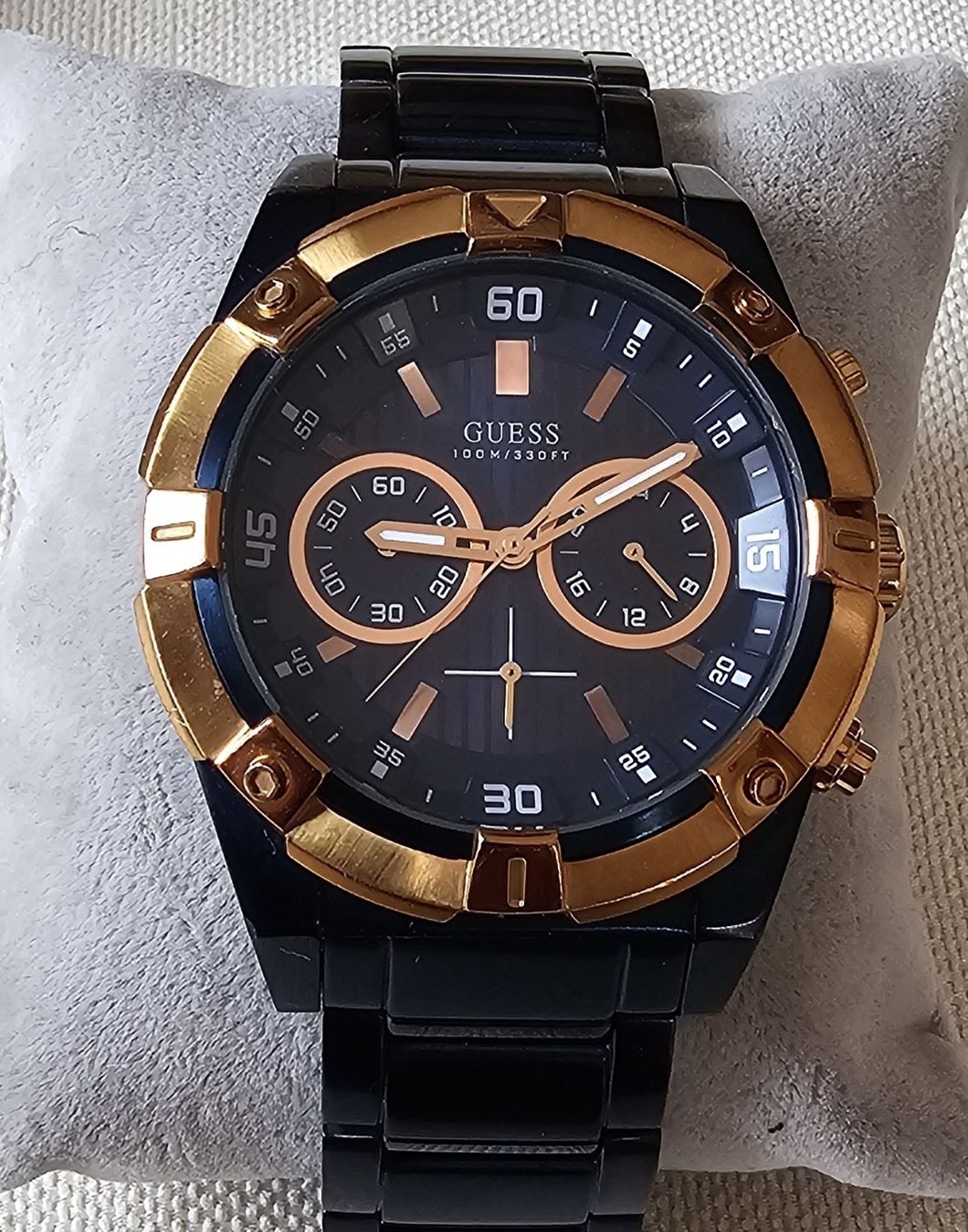 Guess Orologi: GUESS Chronograph mit Box elegante Herrenuhr 45mm – Usato da Speicher venduto da Lemore 3