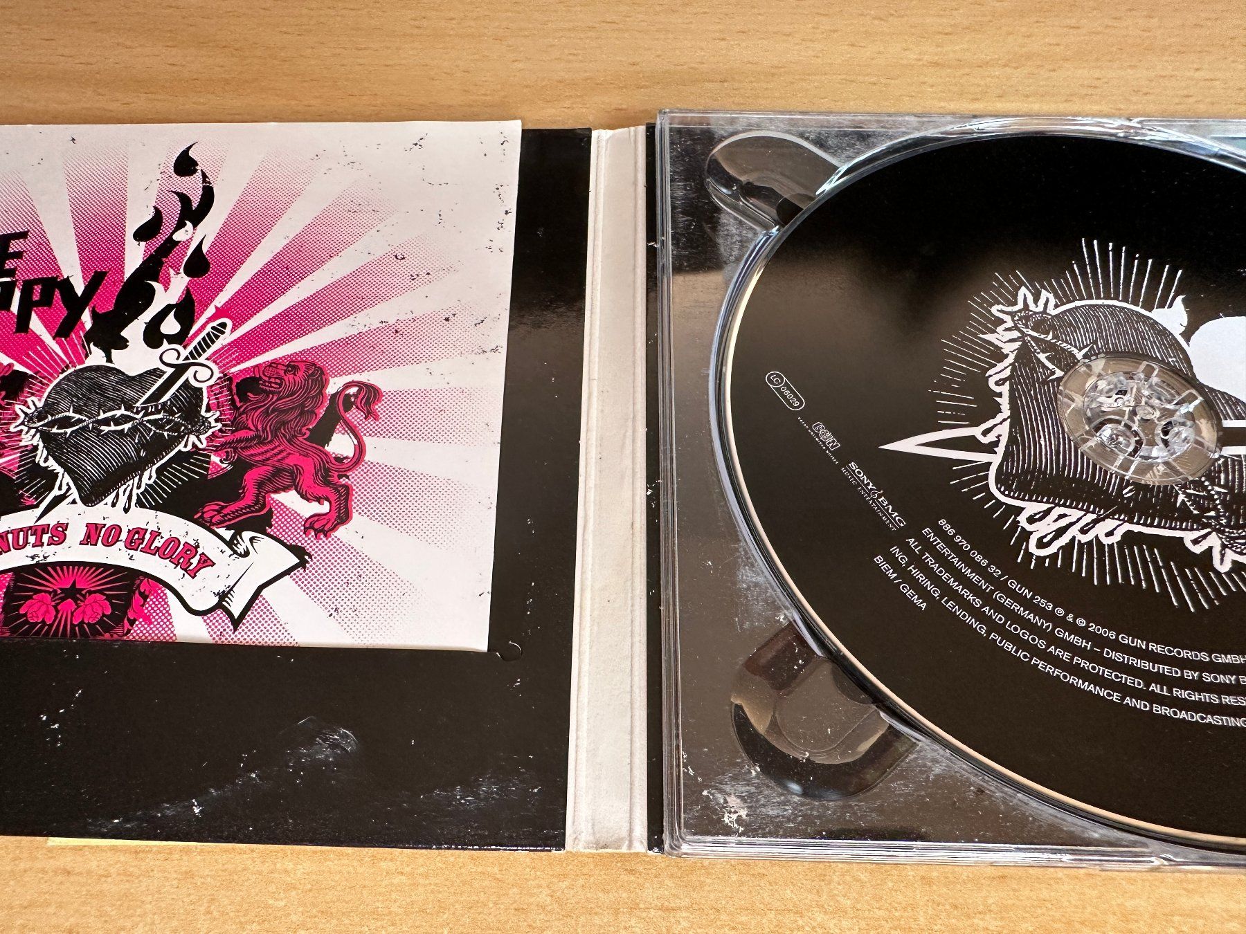 CDs: Die Happy – No Nuts No Glory – Gebraucht aus Rikon im Tösstal von Alpenmutz 2