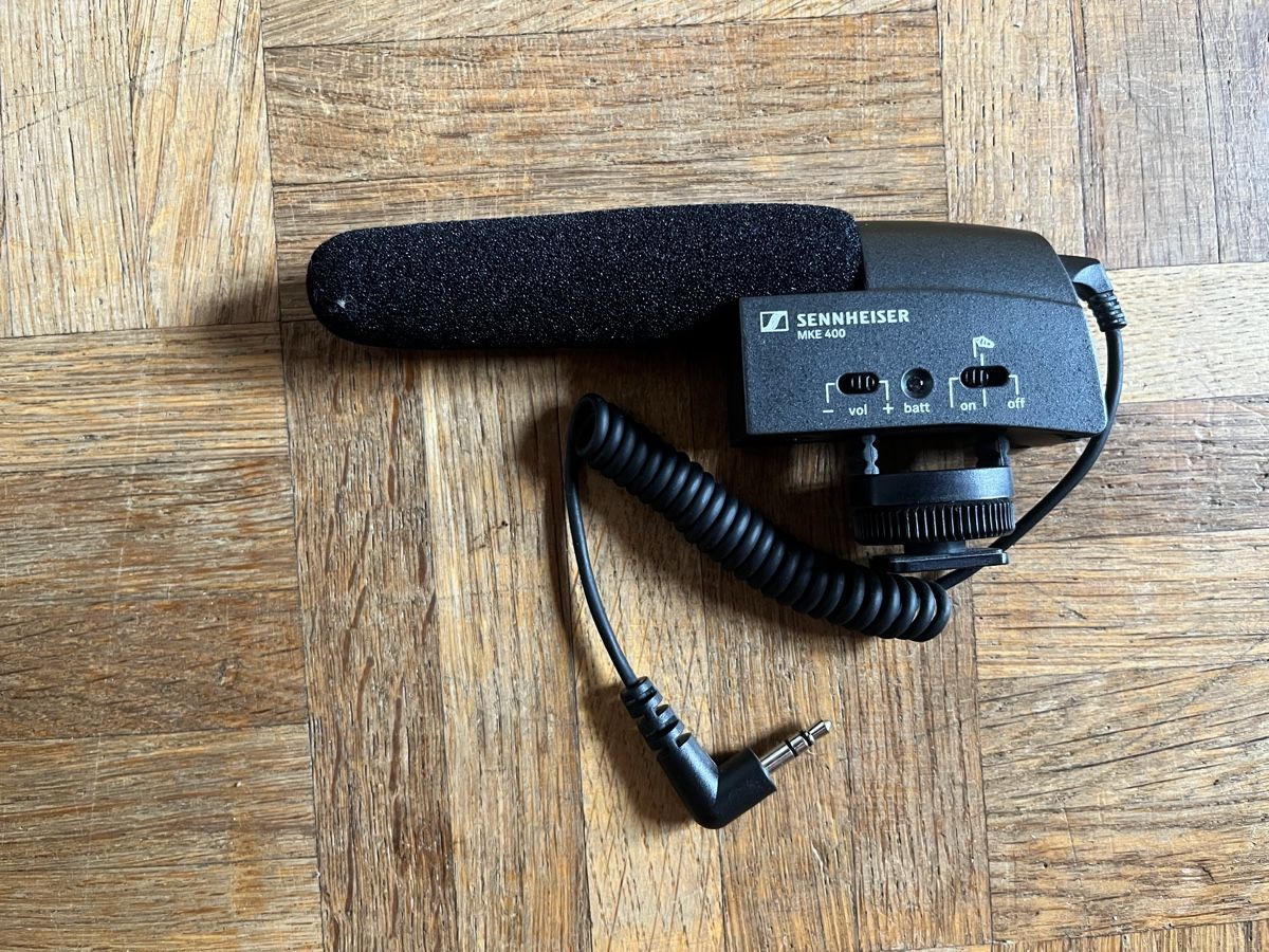 Sennheiser Microfoni: Senheiser Mke 400 - ancienne génération – Nuovo (secondo la descrizione) da Chambrelien venduto da Teonimos 3