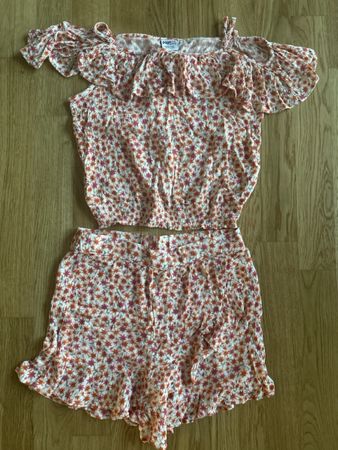 Sommer Set Page One Young Blumen Grösse 146/152 neuwertig