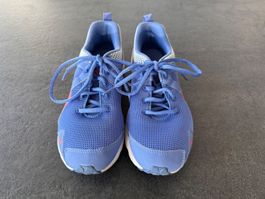 Puma Sportschuhe Gr. 37 1/2