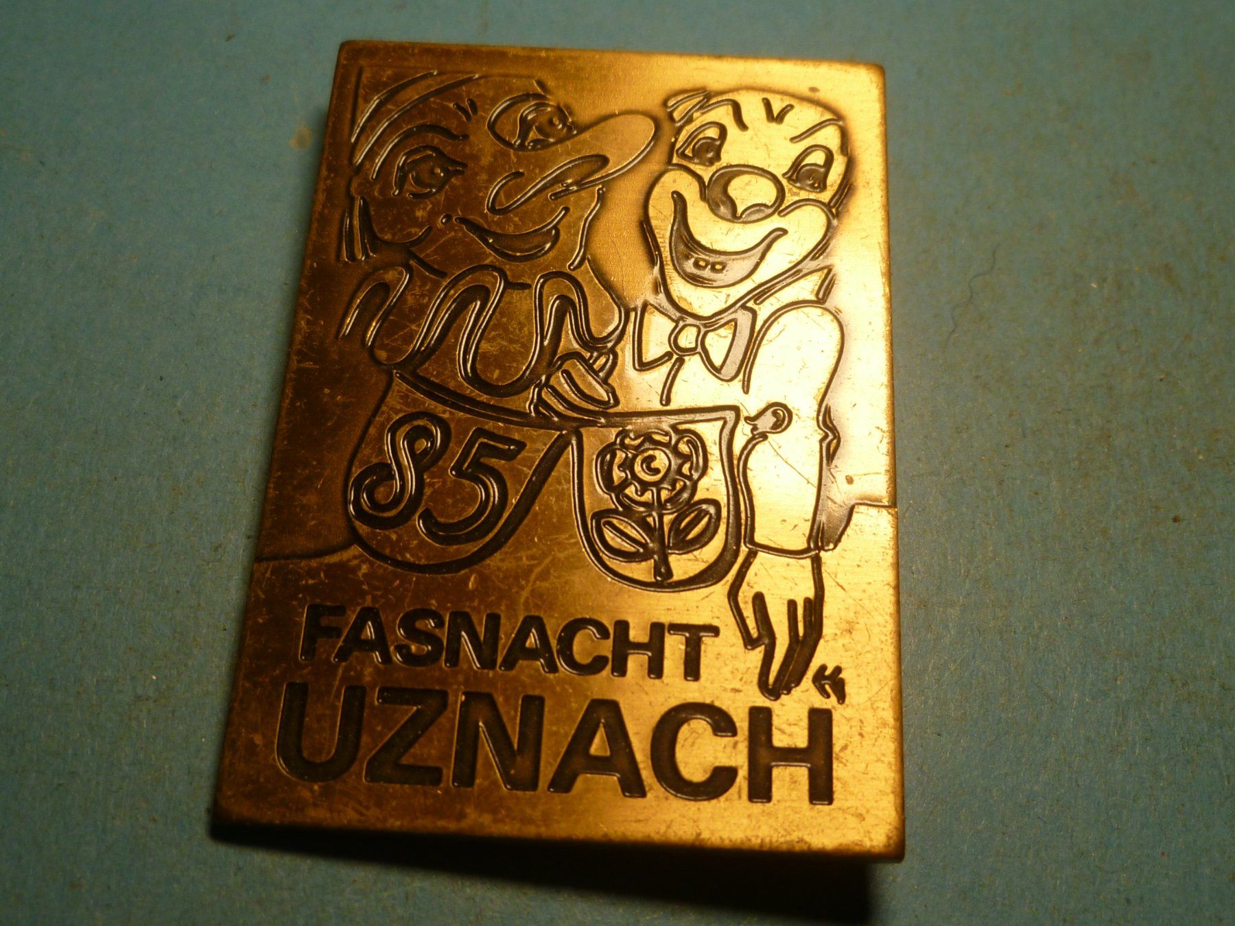 Placchette & Badge: UZNACH 1985 BRONZE – Usato da Ried (Muotathal) venduto da Mandarin02