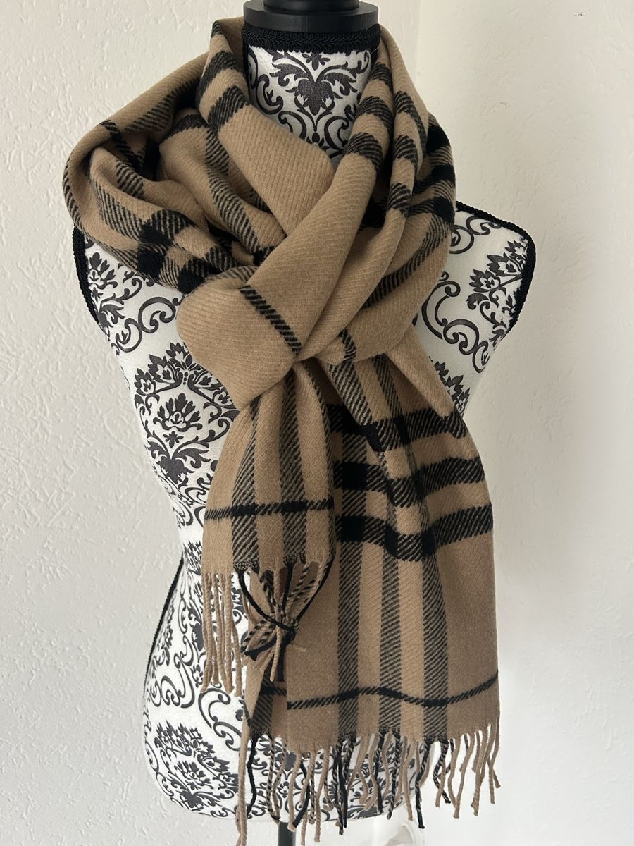 Burberry Foulard & Sciarpe: Sciarpa BURBERRY – Nuovo (secondo la descrizione) da Locarno venduto da Matic04 3