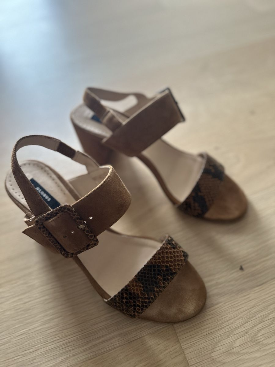 Globus Scarpe da donna: Neuwertige Globus Sandalen Gr39 – Nuovo (secondo la descrizione) da Uster venduto da Ninii003