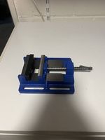Gebrauchter Maschinenschraubstock für Bohrmaschine