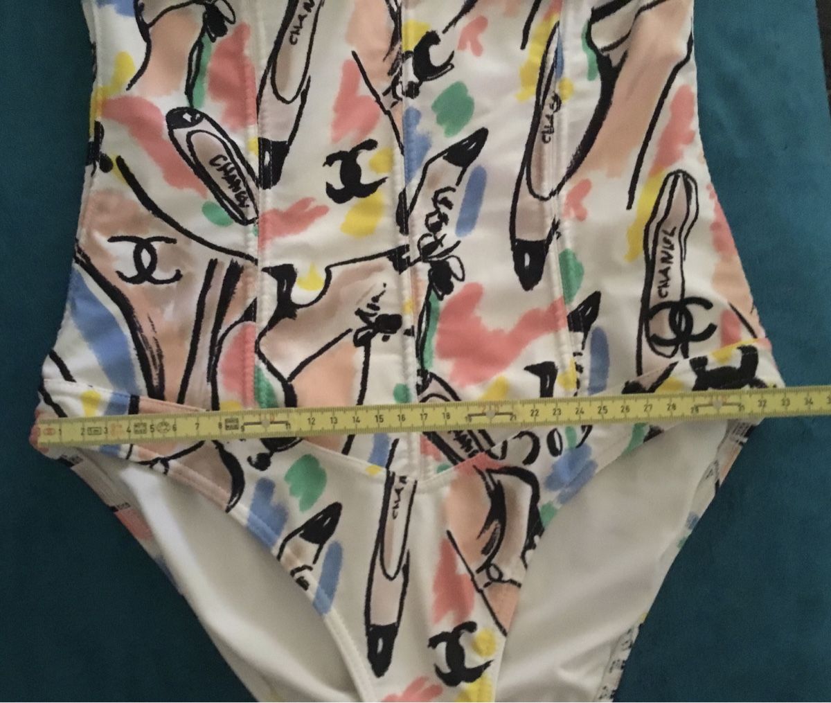 Chanel Costumi da bagno & Bikini: Chanel Badeanzug Vintage Neuwertig – Nuovo (secondo la descrizione) da Schlieren venduto da Jeajet 3