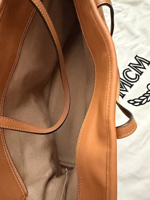 Taschen für Damen: MCM Shopper – Gebraucht aus Kloten von ann_b29x