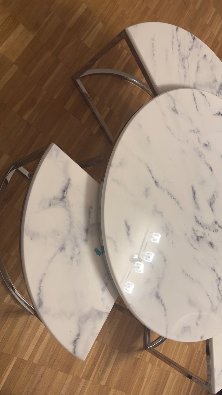 Tavoli: Moderner Couchtisch in Marmoroptik rund / Designer Look – Usato da Glattbrugg venduto da commo76 1