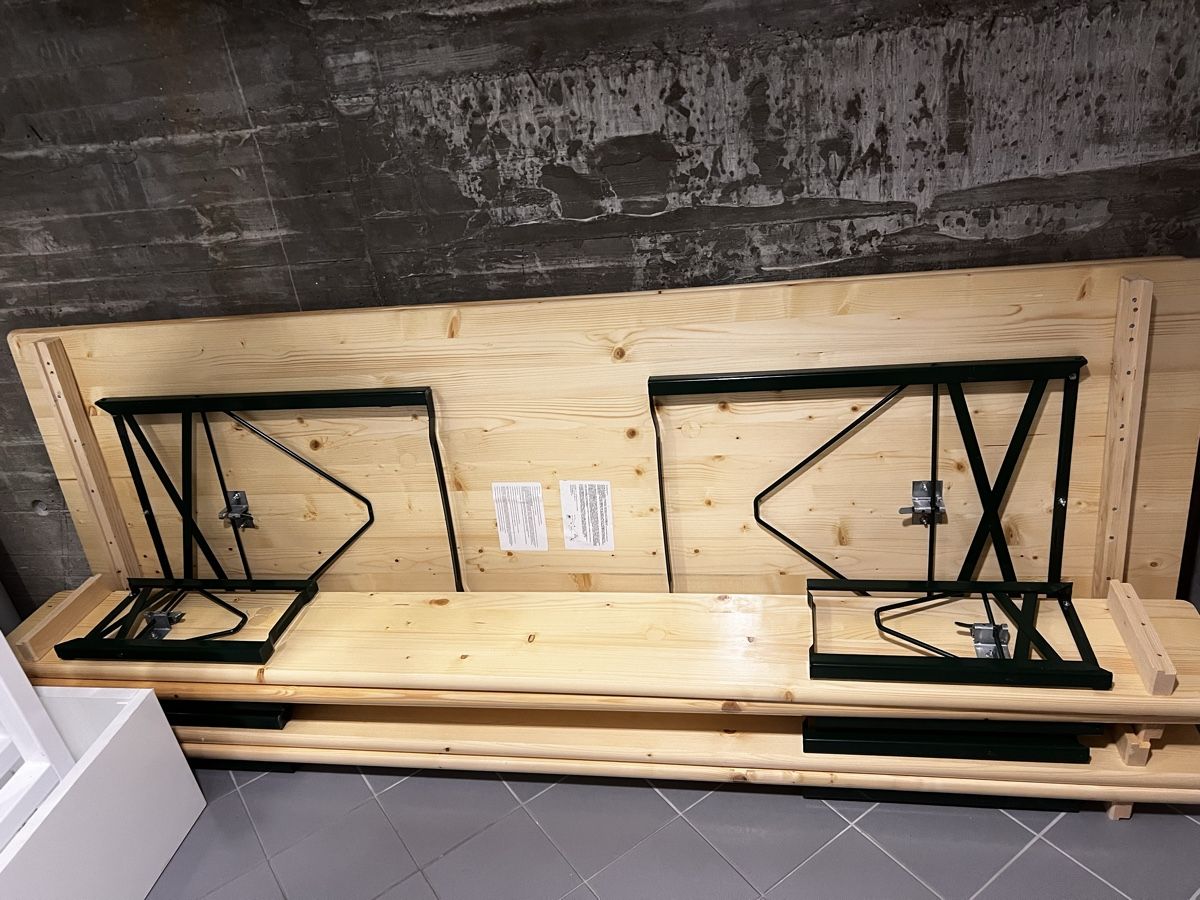 Tischset: Festbank Garnitur 2 Stk. – Gebraucht aus Bellmund von been.mlr 2